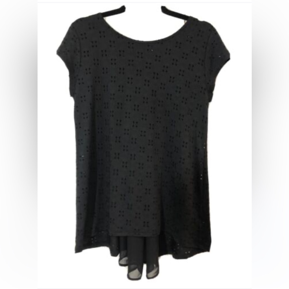 Anthropologie Pebble And Stone Eyelet Short Sleeve Blouse Split Back - Size L